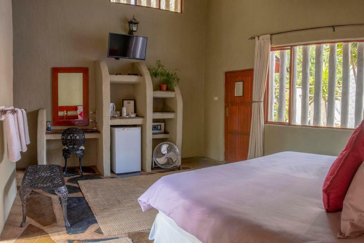 By Bush Telegraph Lodge Γιοχάνεσμπουργκ Εξωτερικό φωτογραφία